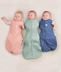 Sleeveless ergoPouch Cocoon Swaddle Bag 0.2 TOG Berries for summer