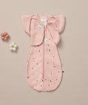 ergoPouch Butterfly Cardi Daisies over a matching Pouch in Daisies