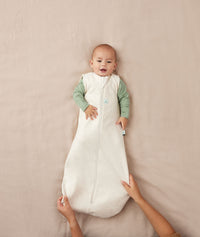 TOG-rated ergoPouch sleeping bag for baby, featuring an easy nappy change zip.