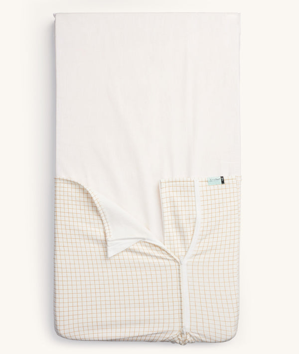 ergoPouch HugMe Blanket Caramel Grid 2.5-1.0 TOG