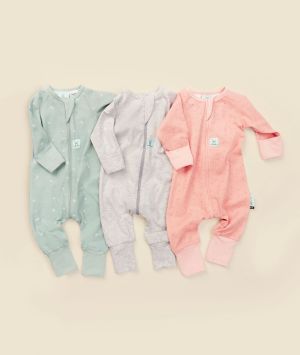 ergoPouch Long Sleeve Layer 0.2 TOG 3 Pack Flatlay